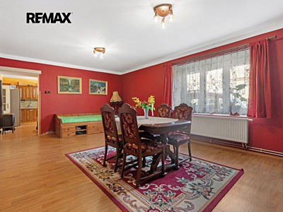 Haus zum Kauf, 275 m² (3 von 32)