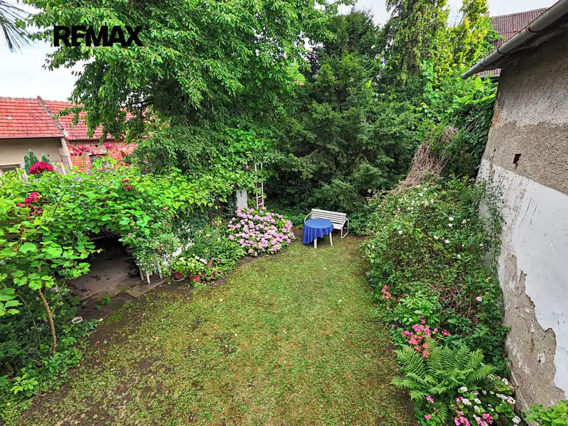 Prodej rodinného domu 220 m², pozemek 993 m², Kralice na Hané – náhled fotky 3