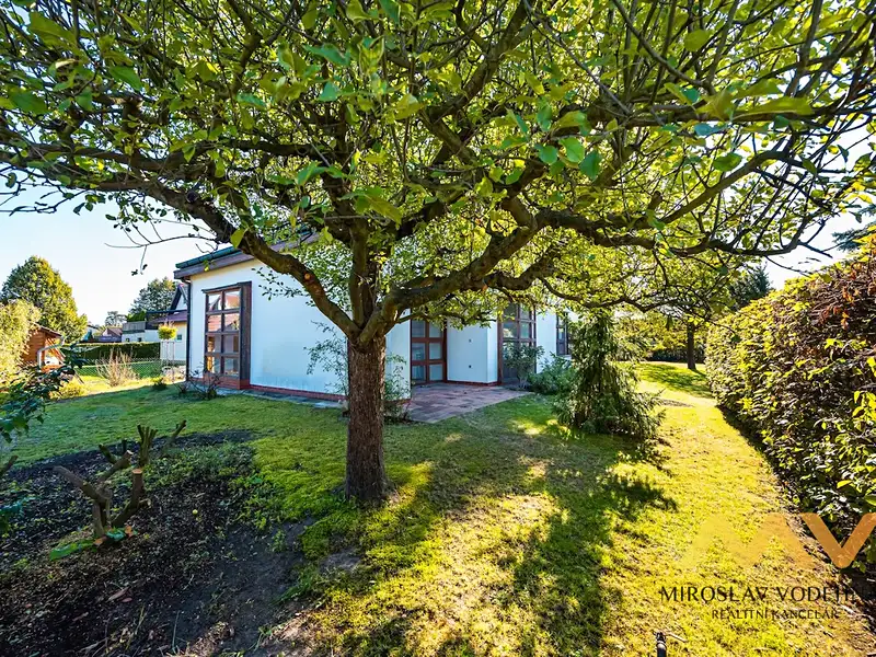 Prodej rodinného domu 159 m², pozemek 707 m², Hradec Králové – náhled fotky 3