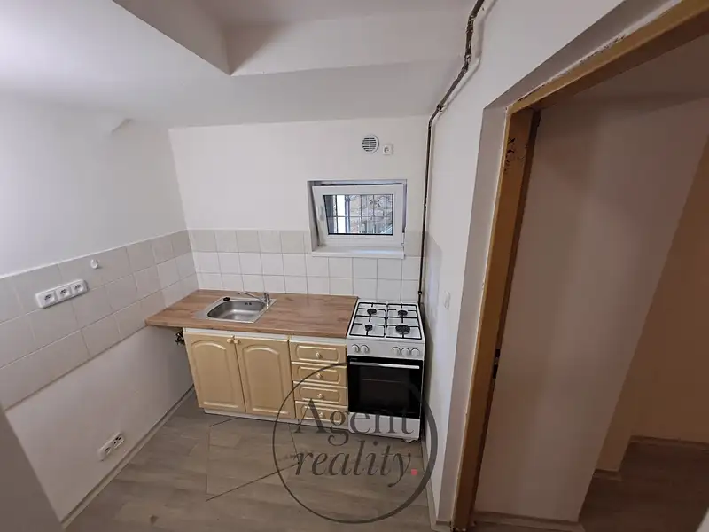 Pronájem bytu 1+1 30 m², Děčín – náhled fotky 2