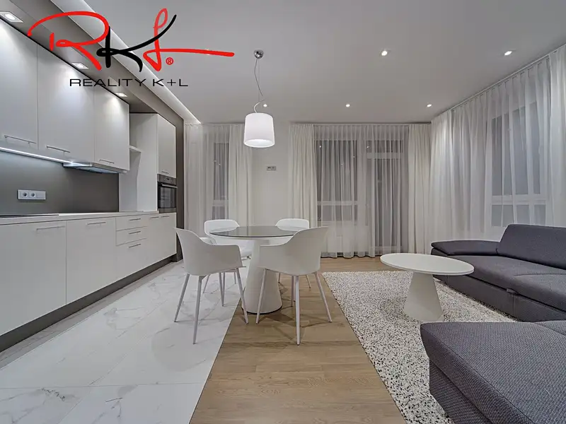 Prodej bytu 2+kk 61 m², Praha – náhled fotky 1