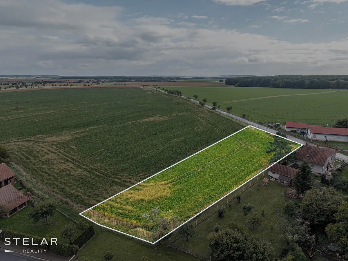 Prodej stavebního pozemku 3812 m²