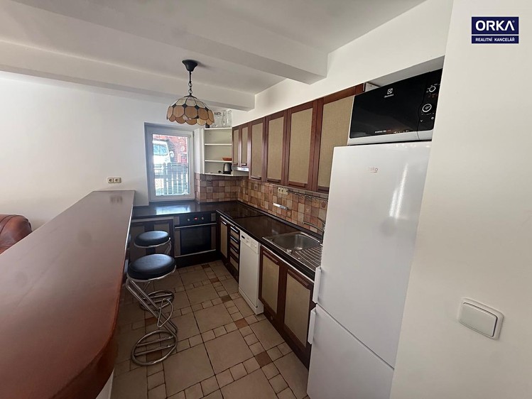 Pronájem bytu 3+kk, 84 m² (4 z 15)