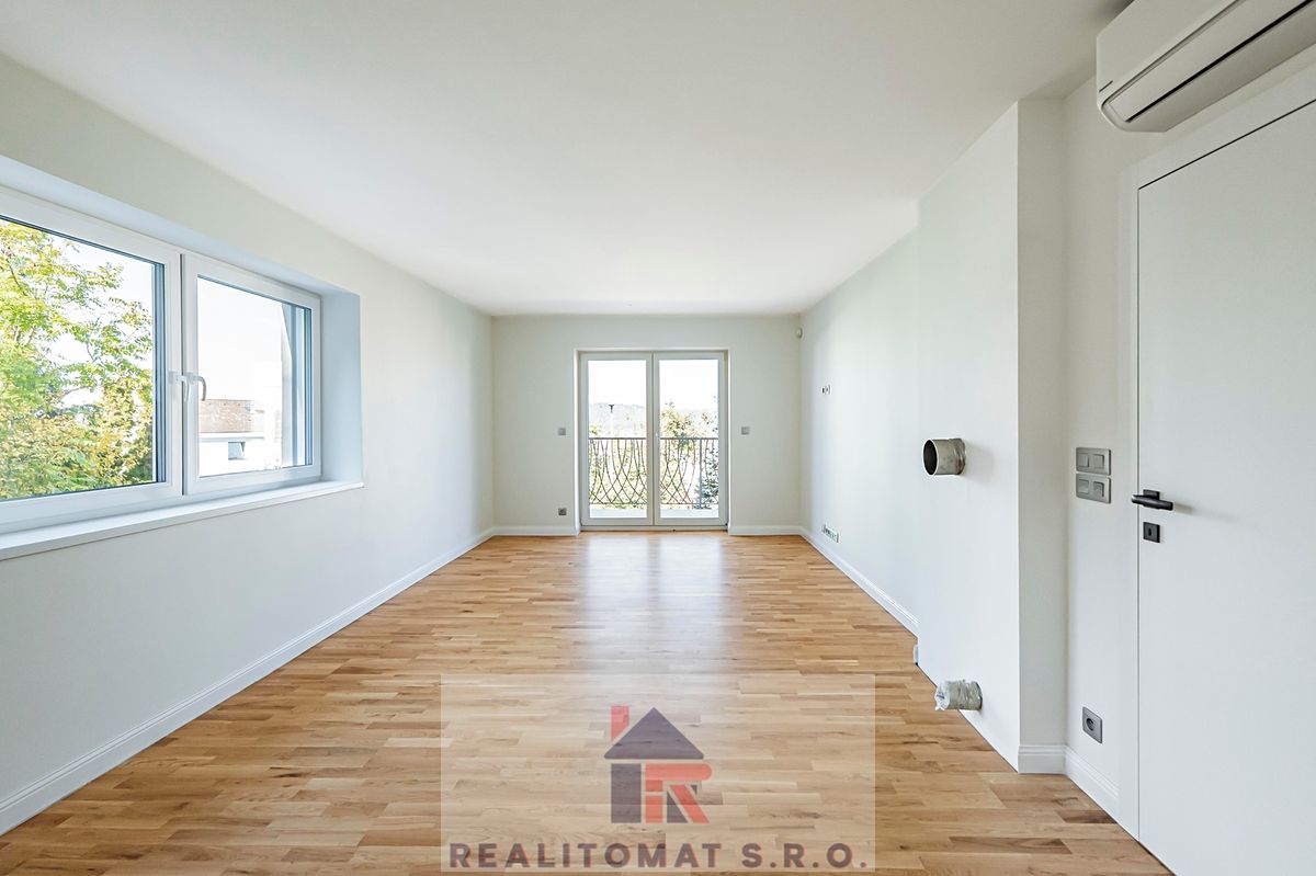Prodej bytu 4+kk 343 m², Praha – fotka 1 z 3