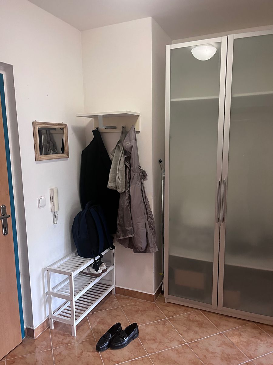 Pronájem bytu 2+kk 39 m² – fotografie 4