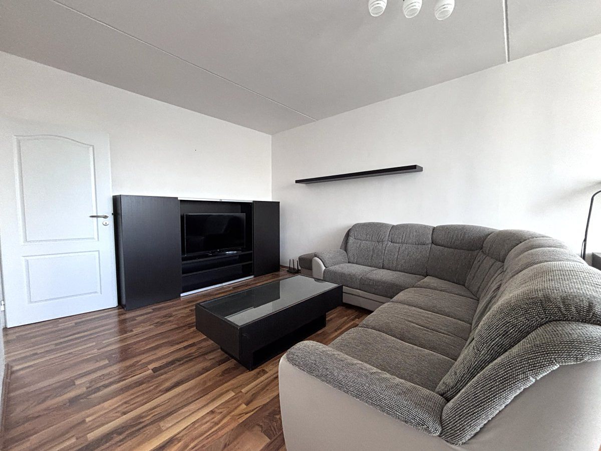 Pronájem bytu 2+1 59 m² – fotografie 5