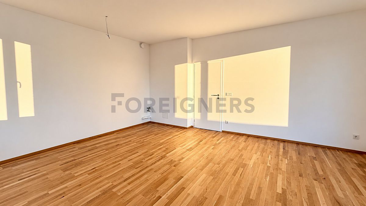 Pronájem bytu 2+kk 58 m² – fotografie 4