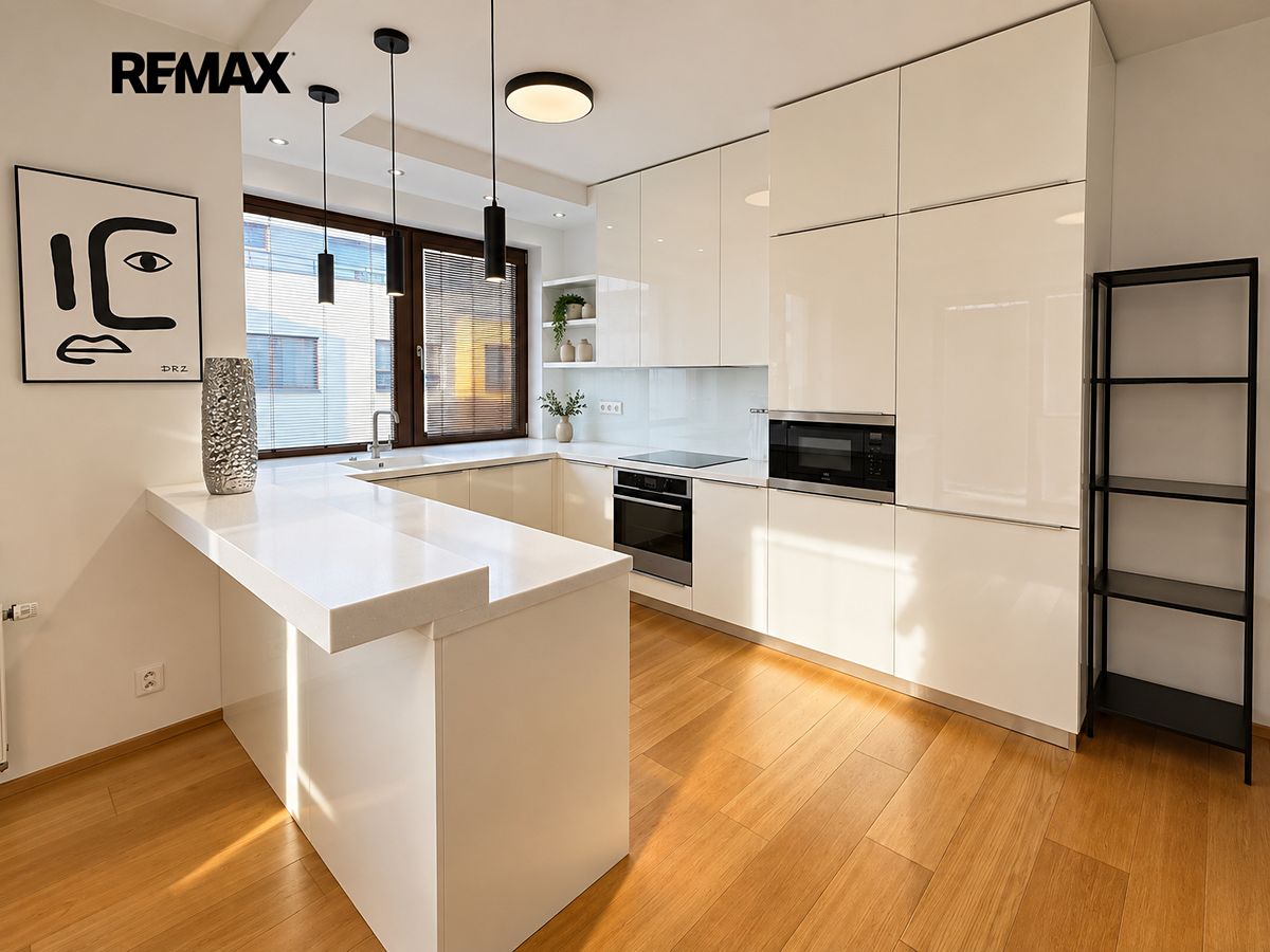 Pronájem bytu 3+kk 82 m²