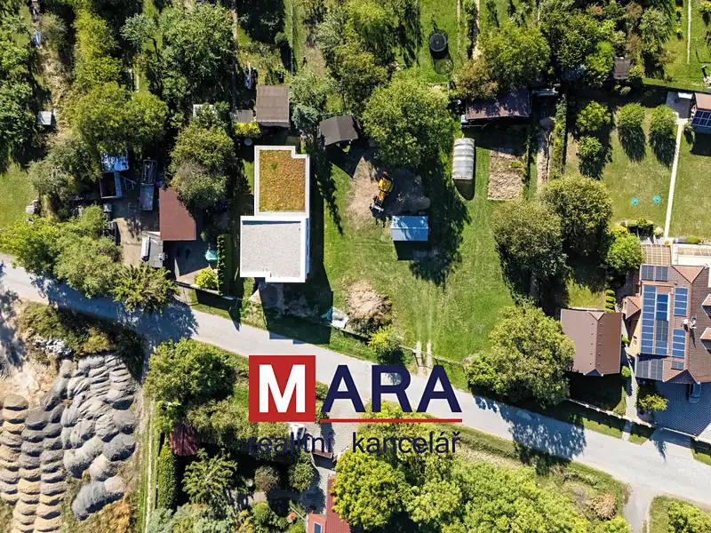 Prodej stavebního pozemku 768 m², Olomouc – náhled fotky 1
