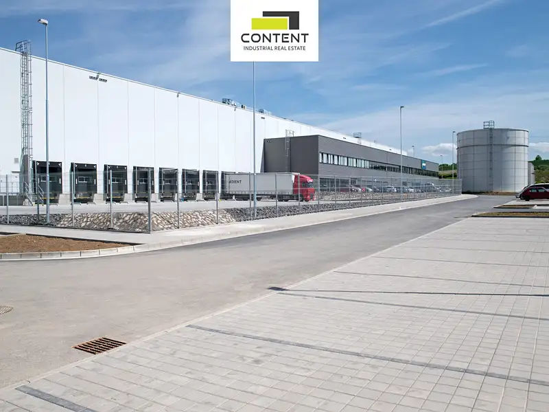 Pronájem skladového prostoru 13167 m², Solnice – náhled fotky 2