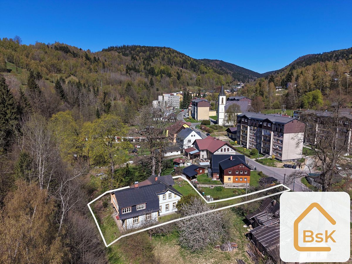 Prodej chalupy 230 m², pozemek 773 m², Desná – fotka 1 z 3
