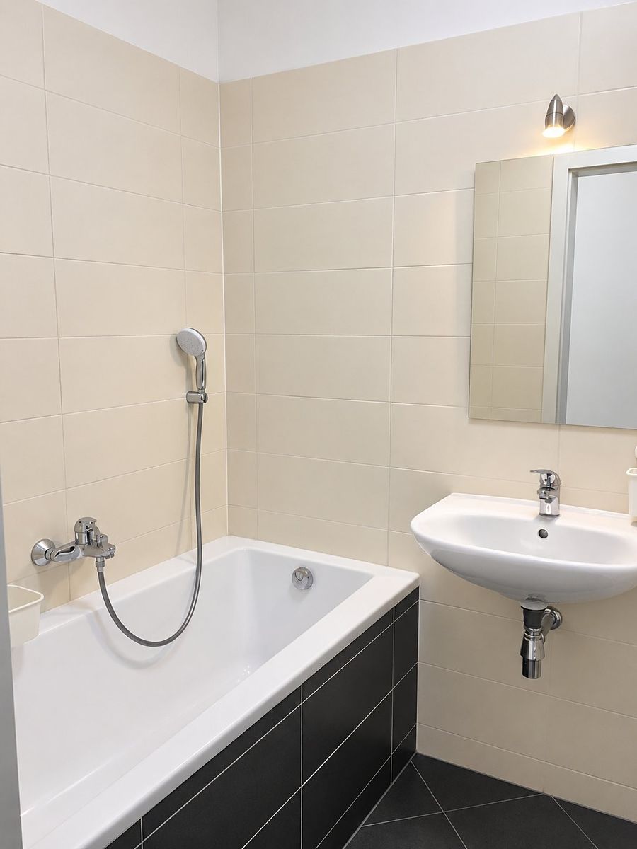 Pronájem bytu 1+kk 37 m² – fotografie 5