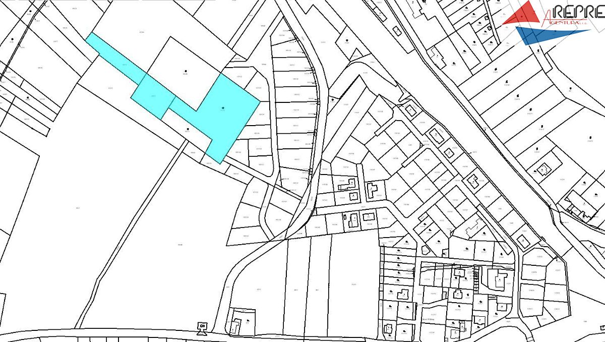Prodej stavebního pozemku 10100 m² – fotografie 2