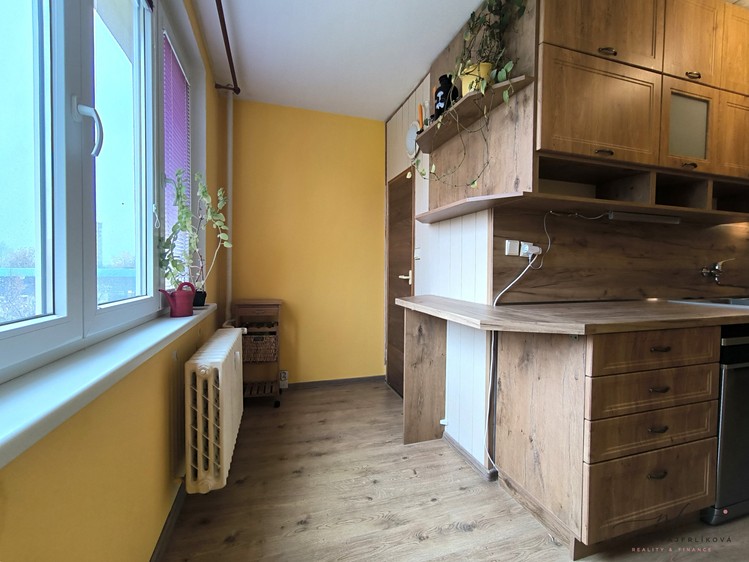 Pronájem bytu 2+1, 55 m² (9 z 17)