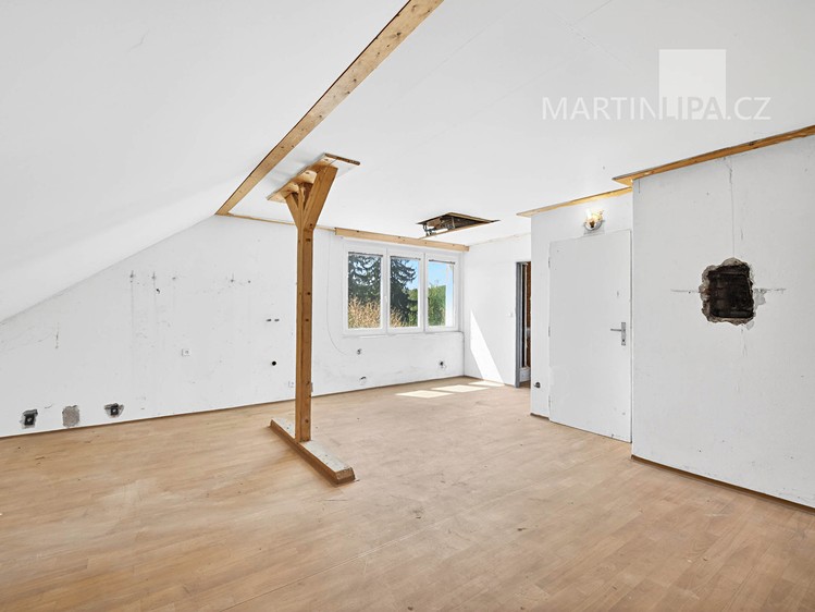 Prodej domu, 326 m² (32 z 92)