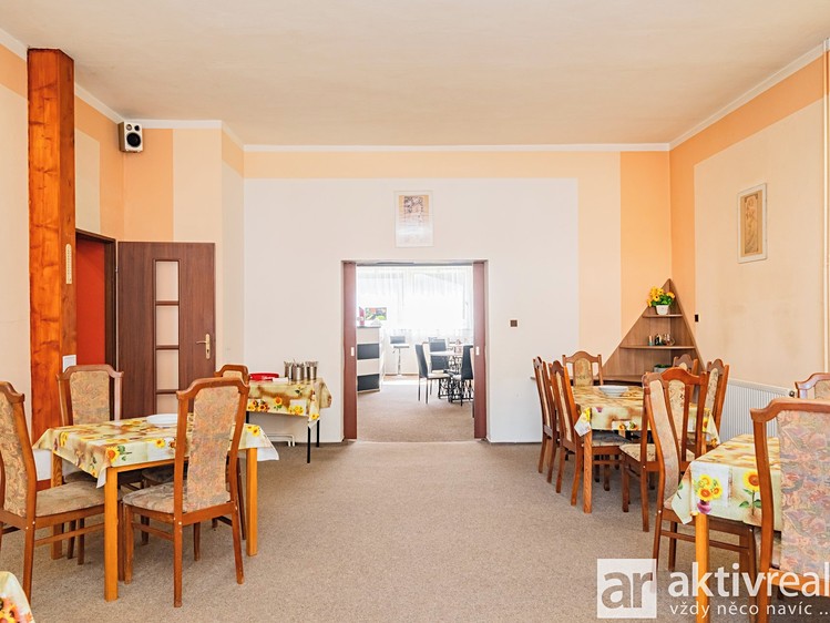 Prodej komerčního prostoru, 556 m² (11 z 36)