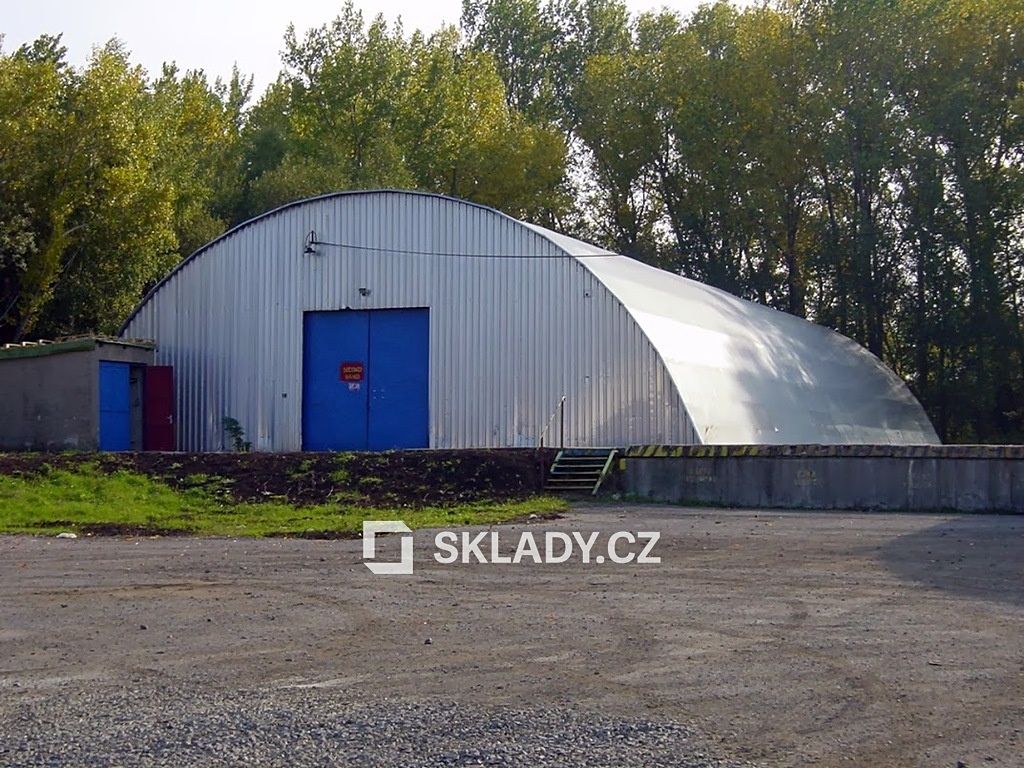 Pronájem komerčního pozemku 700 m² – fotografie 4