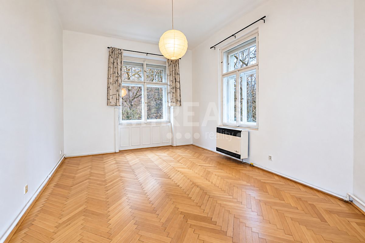 Pronájem bytu 2+kk 46 m² – fotografie 2