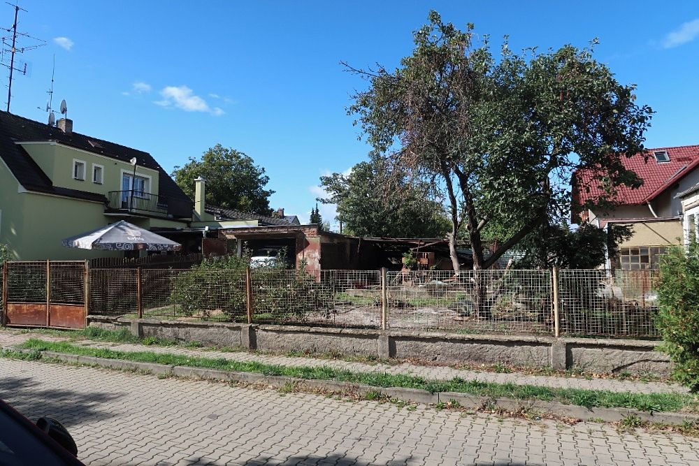 Prodej stavebního pozemku 318 m²