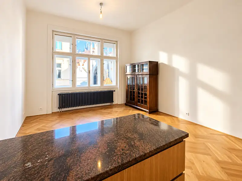 Pronájem bytu 3+kk 82 m², Praha – náhled fotky 2
