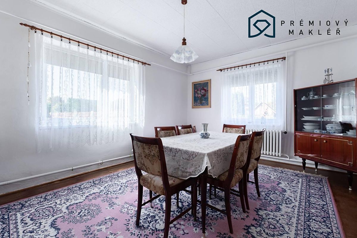 Prodej rodinného domu 170 m², pozemek 825 m² – fotografie 5