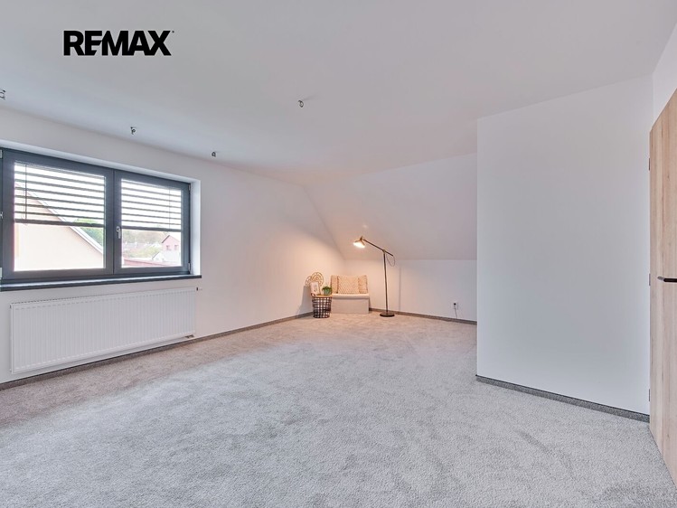 Prodej domu, 164 m² (33 z 64)