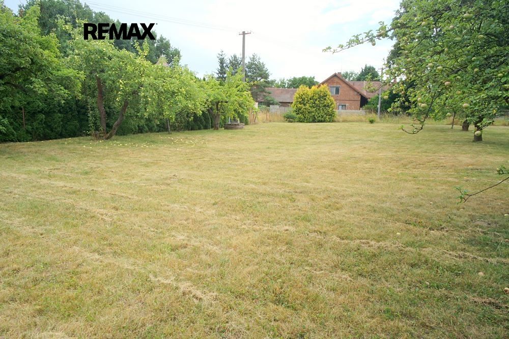 Pronájem zahrady 1030 m²