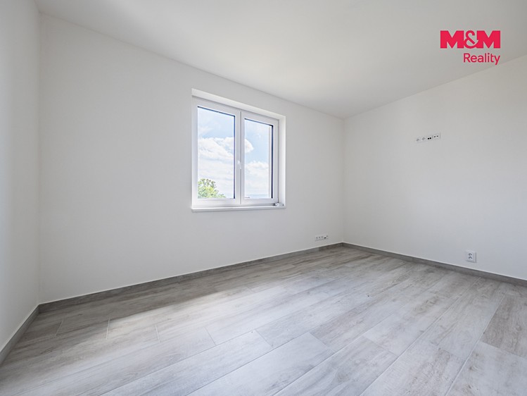 Prodej domu, 106 m² (11 z 26)