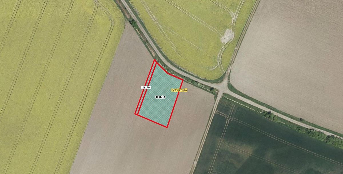 Prodej pole 2651 m²