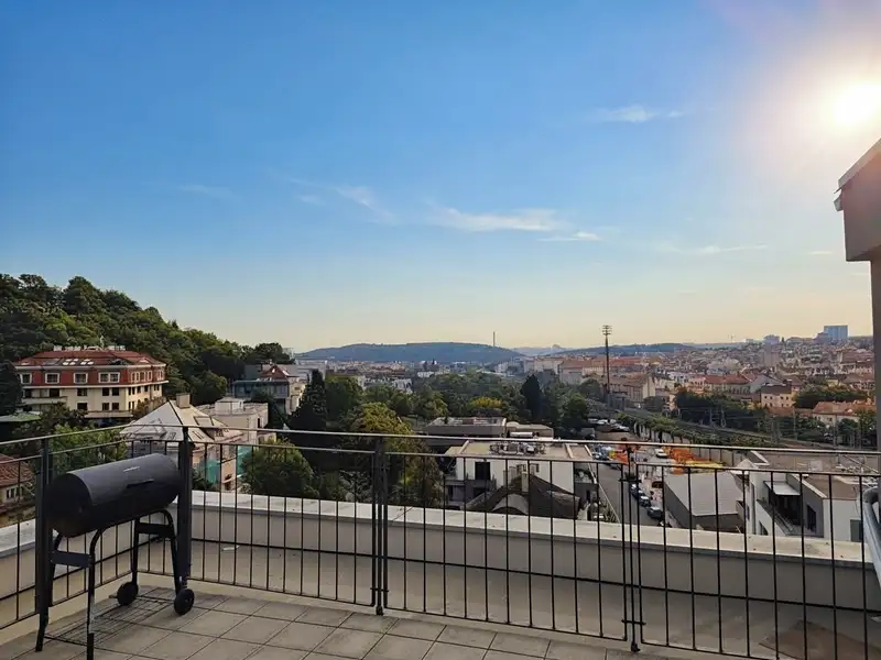 Pronájem bytu 2+kk 40 m², Praha – náhled fotky 3