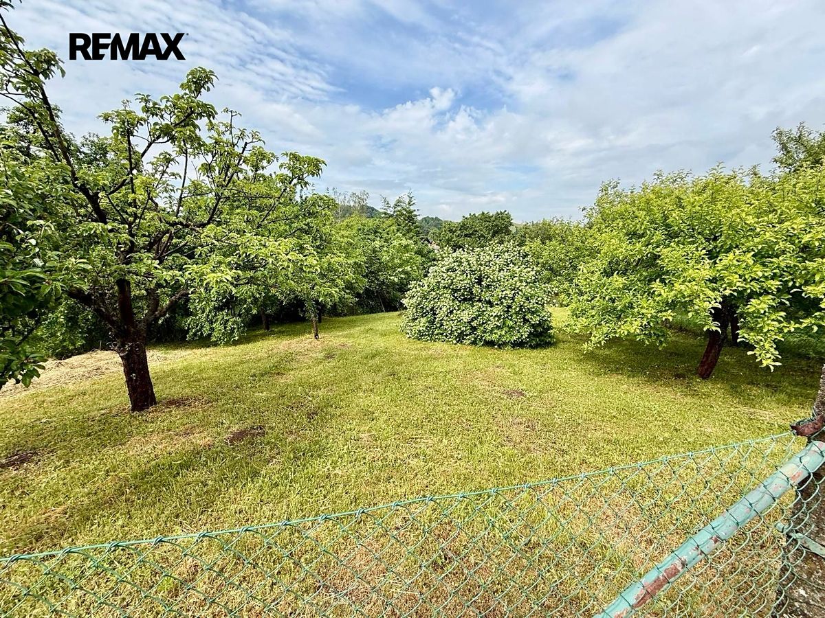 Prodej stavebního pozemku 836 m²