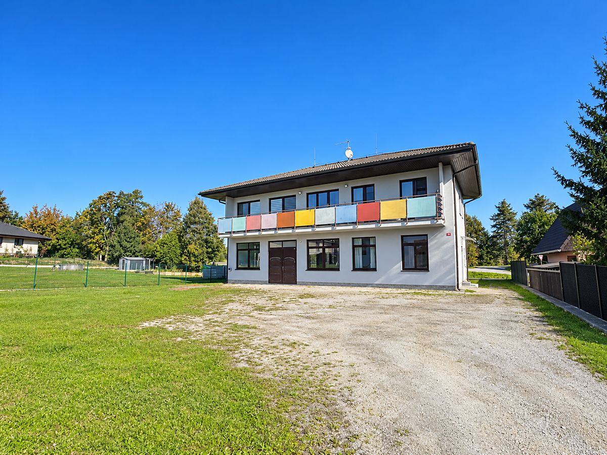 Pronájem bytu 2+1 117 m²