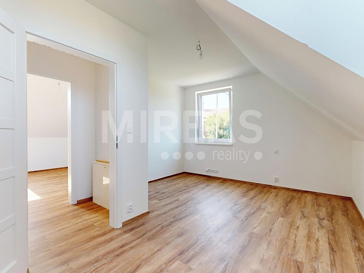 Prodej domu, 133 m² (32 z 35)