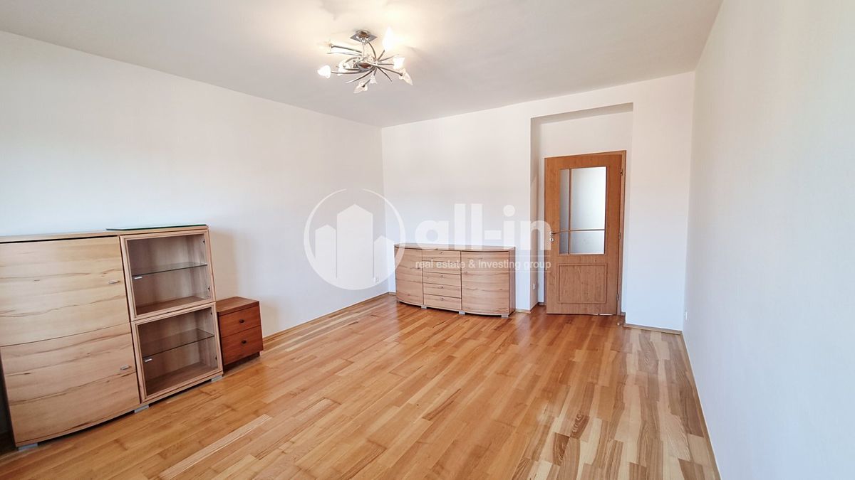 Pronájem bytu 3+1 90 m² – fotografie 5