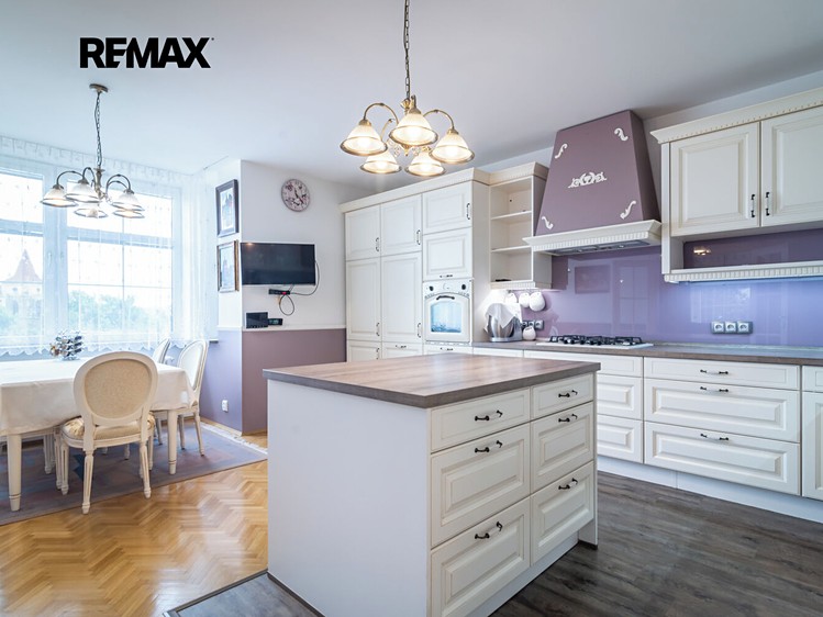 Будинок на продаж, 352 м² (10 з 38)