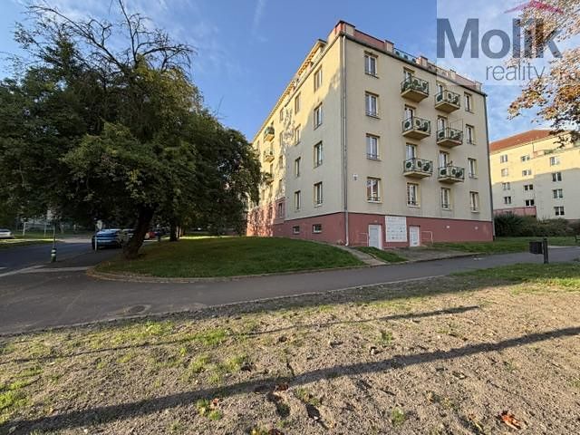 Prodej bytu 2+1 56 m², Most – fotka 1 z 3