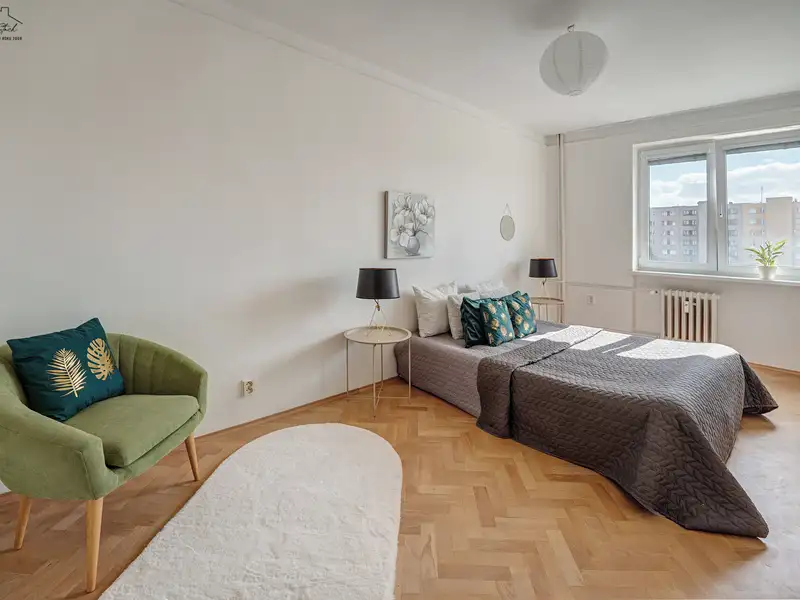 Prodej bytu 3+1 72 m², Praha – náhled fotky 2