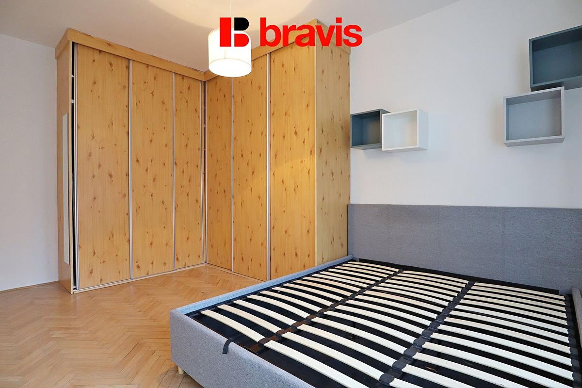 Pronájem bytu 2+1 54 m² – fotografie 2