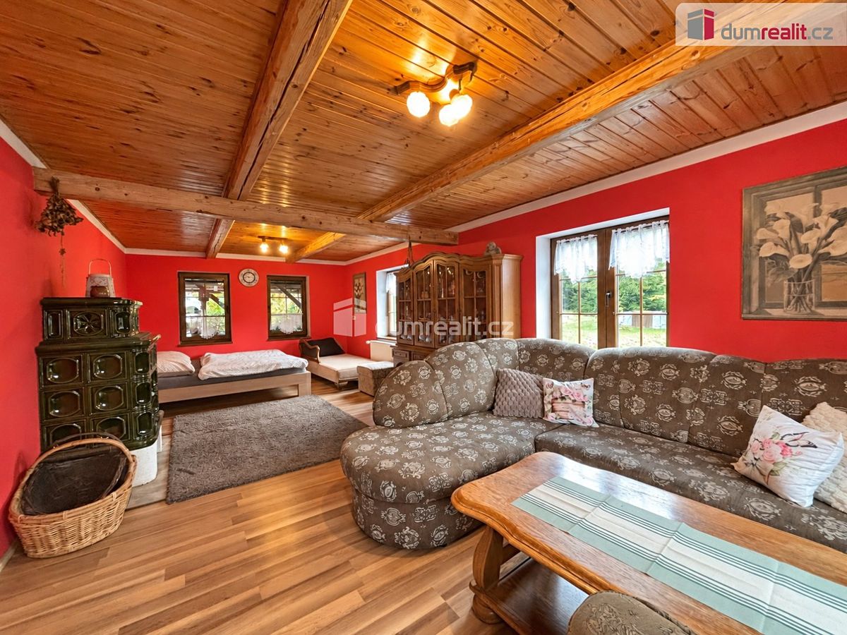 Prodej rodinného domu 120 m², pozemek 1627 m² – fotografie 5