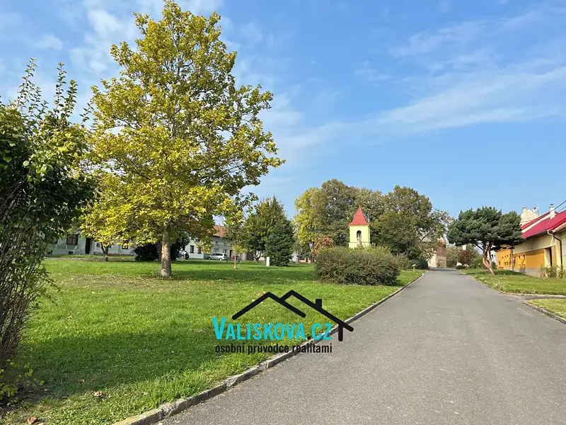 Prodej stavebního pozemku 936 m², Střížovice – náhled fotky 2