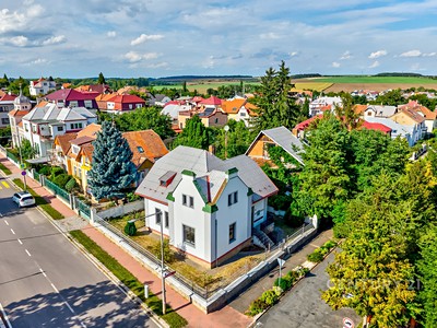 Prodej domu, 120 m² (3 z 23)