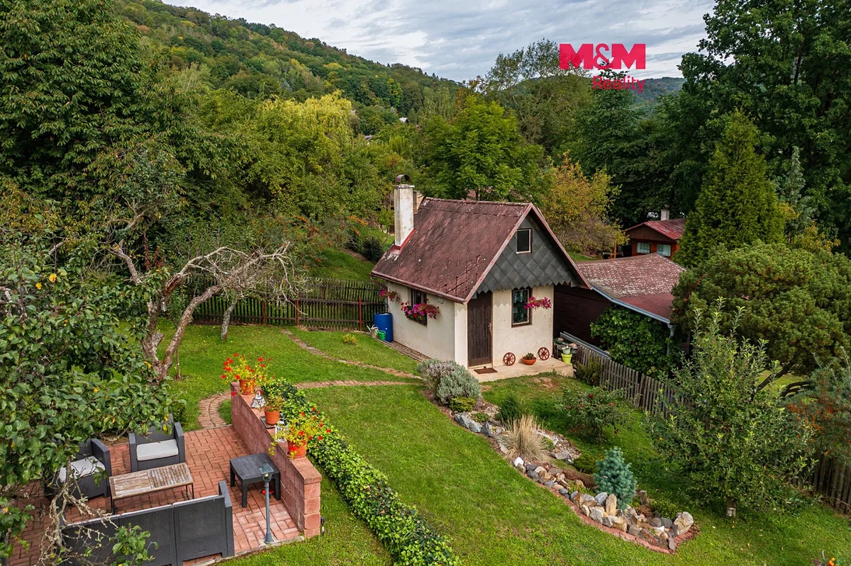 Prodej chaty 20 m², pozemek 382 m²