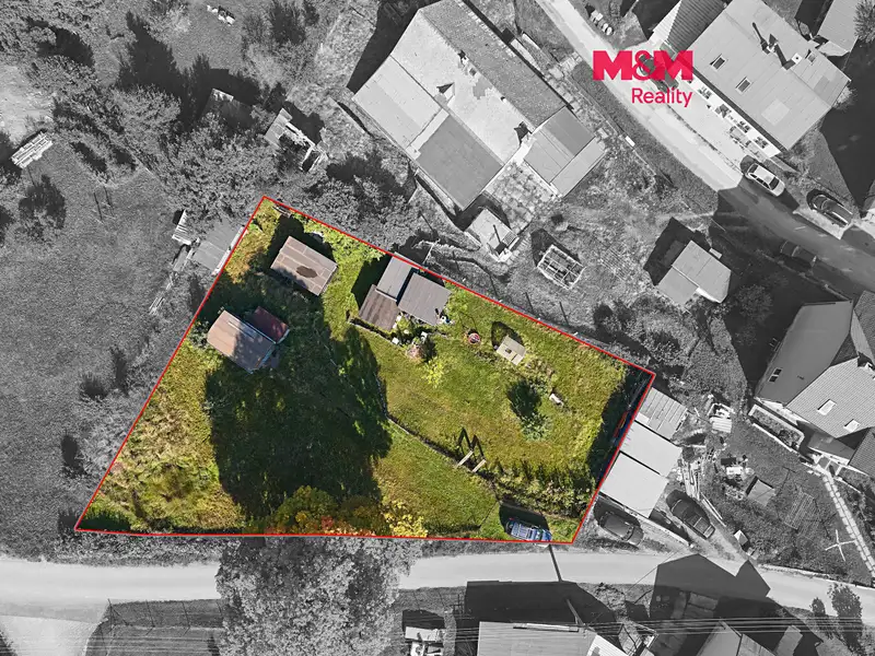 Prodej stavebního pozemku 1093 m², Bernartice – náhled fotky 1