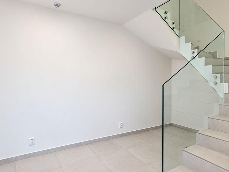 Pronájem bytu 4+kk, 196 m² (17 z 18)