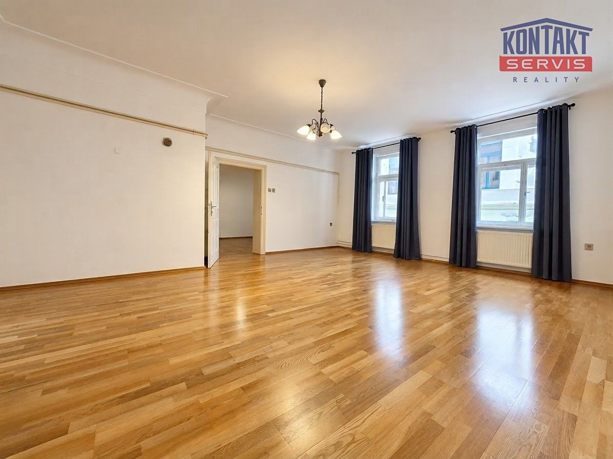 Pronájem bytu 3+1 85 m² – fotografie 4