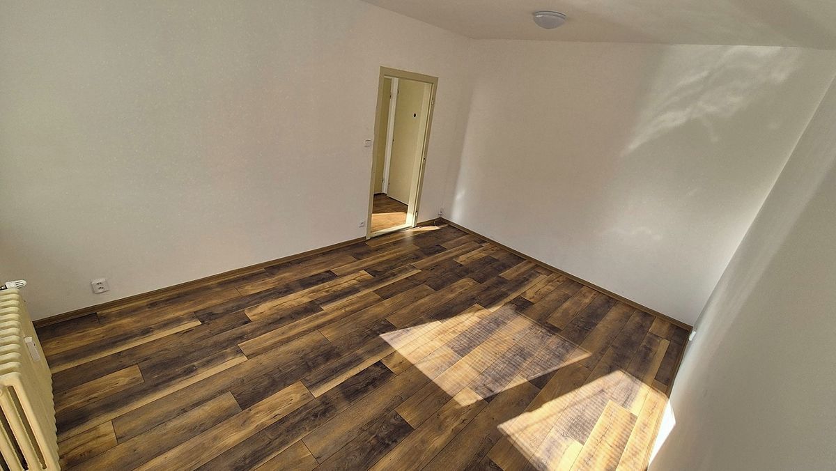 Pronájem bytu 1+1 34 m² – fotografie 5