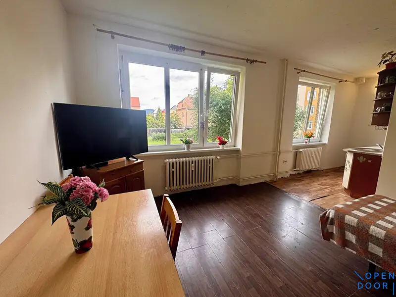 Prodej bytu 4+1 80 m², Jirkov – náhled fotky 1