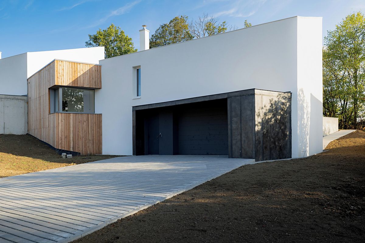 Prodej rodinného domu 213 m², pozemek 715 m²