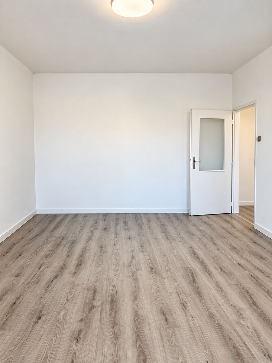 Pronájem bytu 2+1 60 m² – fotografie 4