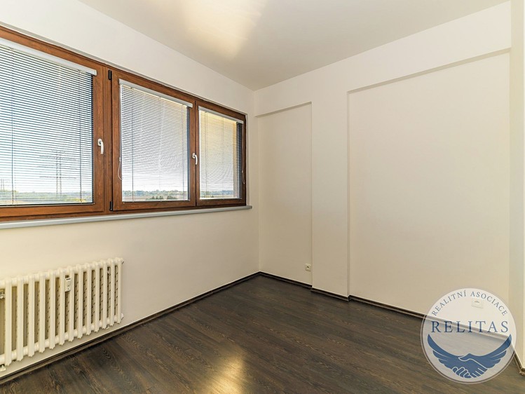 Prodej bytu 1+1, 30 m² (6 z 17)